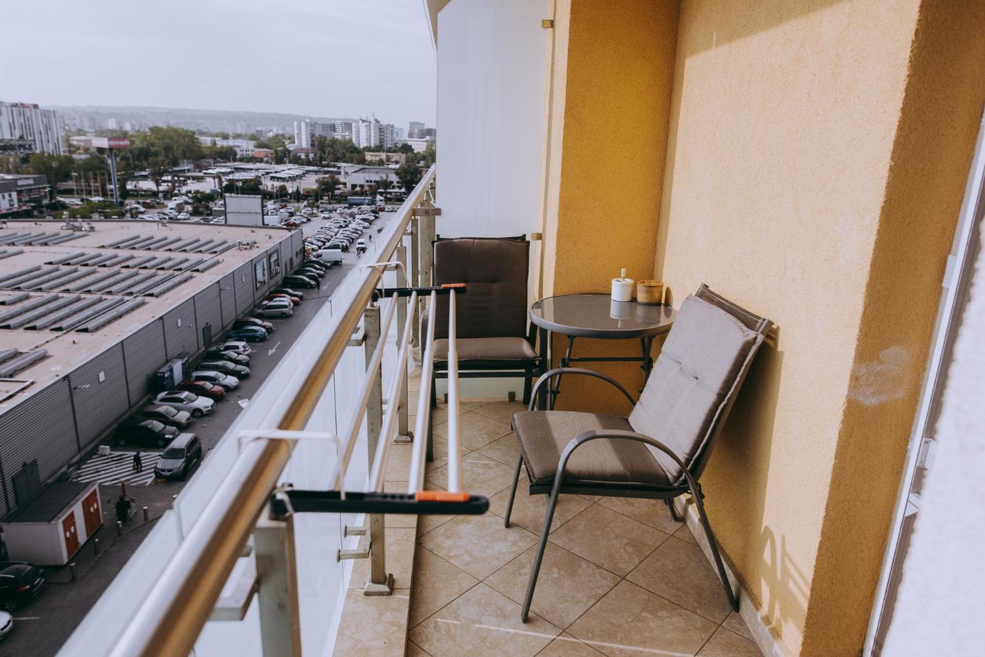 Dina Lux Iasi Apartment エクステリア 写真